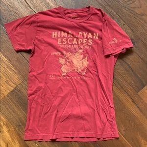 SOLD. Vintage Disney Everest Animal Kingdom Tee